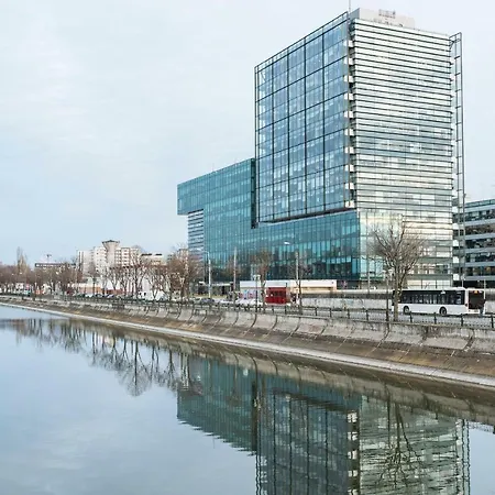 Lake View Fancy Studio Διαμέρισμα