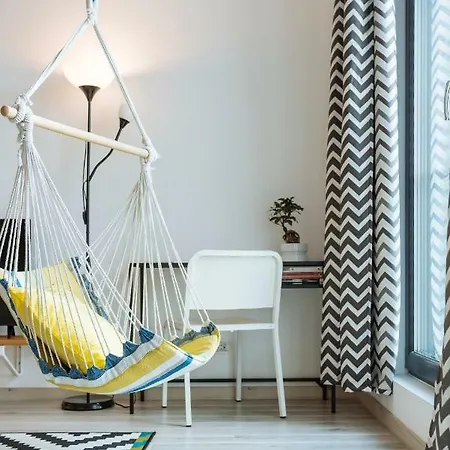 Lake View Fancy Studio Διαμέρισμα *